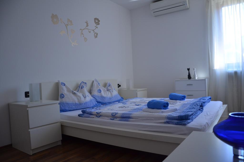 Apartments Bertok Копер Стая снимка